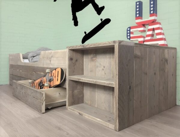 Kinderbed Steigerhout Siem – Stoer, Duurzaam & Met Opberglade