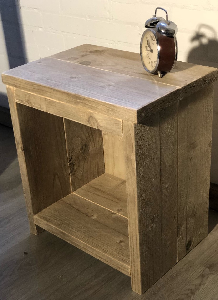 nachtkastje hout Klassiek