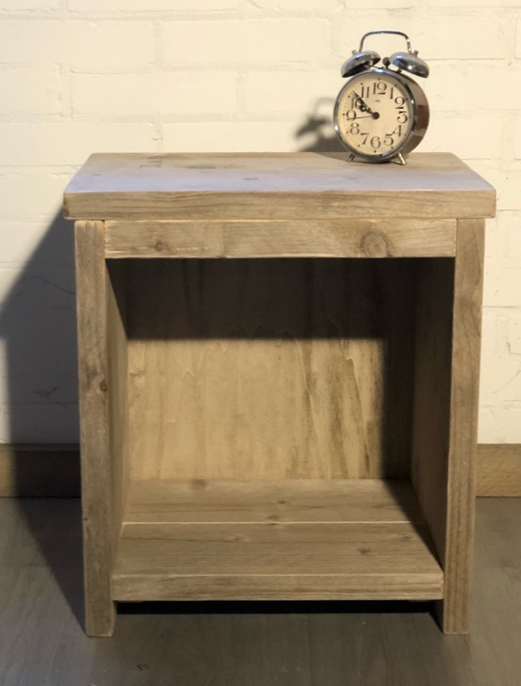 nachtkastje hout Klassiek